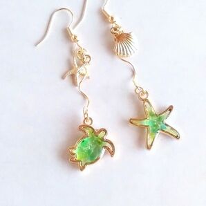 海洋生物★ピアス(琉球ガラス)