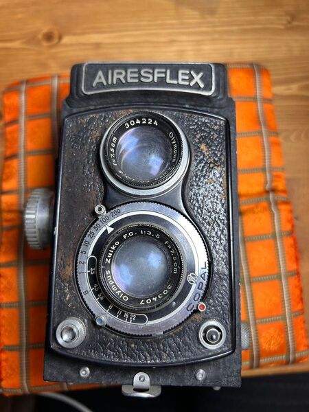 Airesflex 二眼レフカメラ