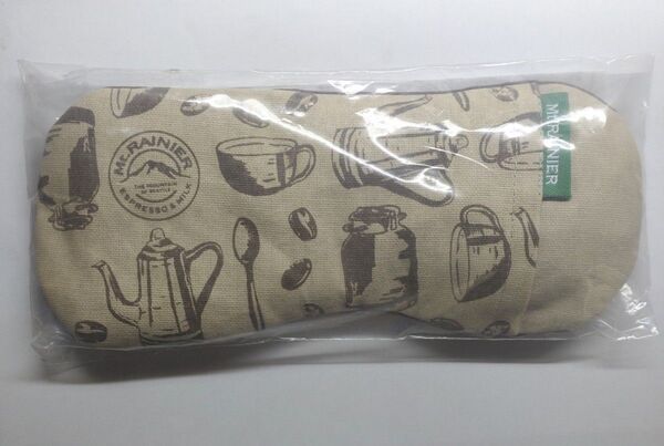 マウントレーニア 温冷アイピロー 非売品です。