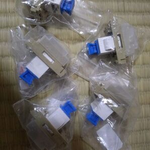 新品未使用 サン電子 LANモジュラジャック ジャック式 LMJ-5EJA-G 5個セット
