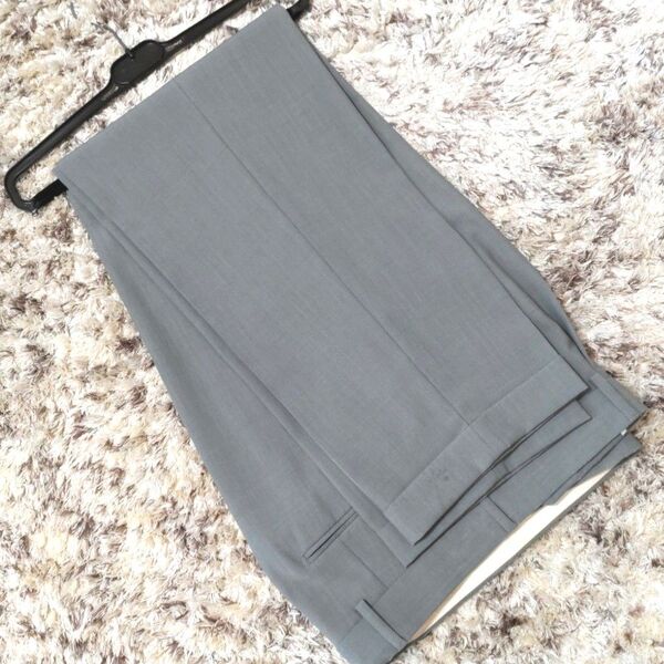 HUGO BOSS☆スラックス