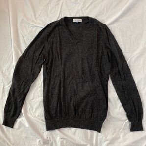 ナノユニバースVネックニット グレー M