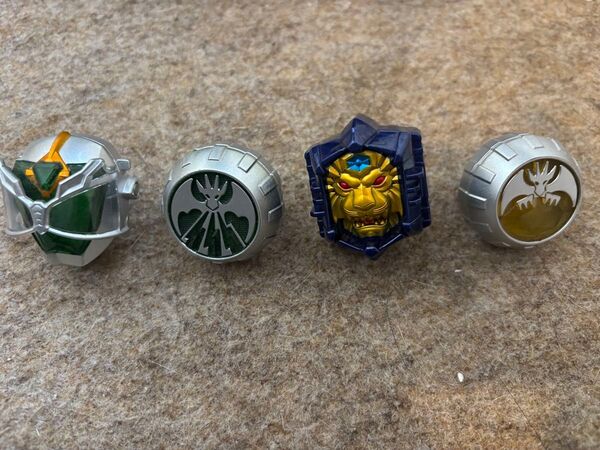 仮面ライダー ウィザード ウィザードリング 4個セット