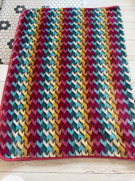 MISSONI マルチカラー毛布ジグザグブランケット