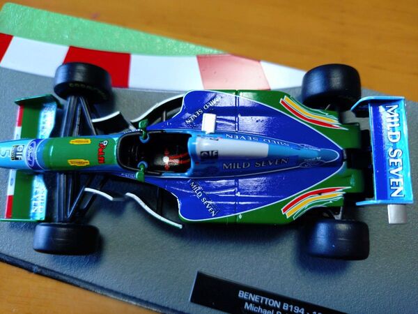 デアゴスティーニ F1マシンコレクション ベネトンB194 ミハエル シューマッハ 1/43