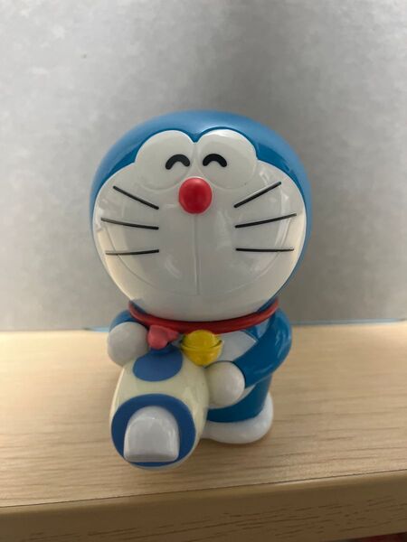 ドラえもんハッピーセット水鉄砲
