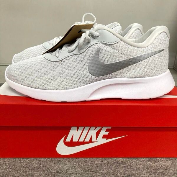 NIKE ナイキ タンジュン ランニングシューズ スニーカー 28.5 新品 ナイキシューズ