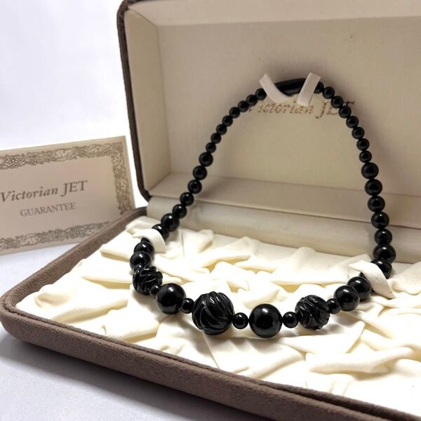 【最高級】Victorian JET ヴィクトリアンジェット 花形彫刻 ネックレス 冠婚葬祭 皇室御用達