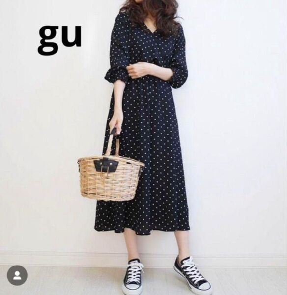 GU ドットカシュクールワンピース
