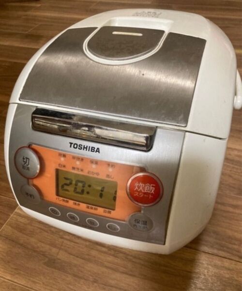 【TOSHIBA】炊飯器 ホワイト 5.5合