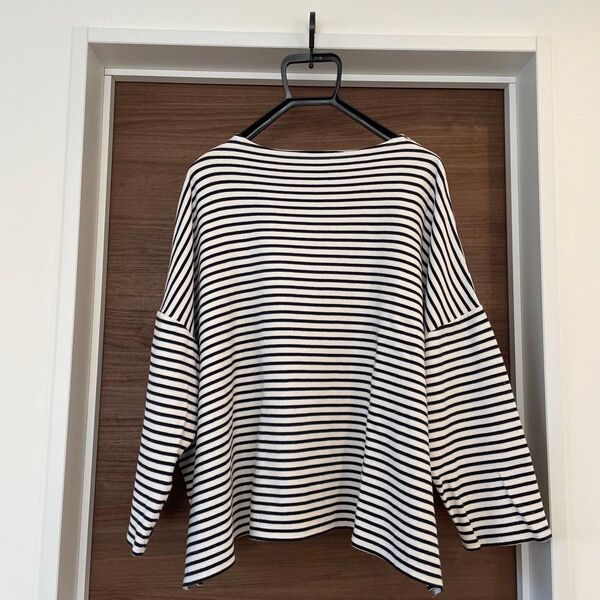 長袖Tシャツ、カットソー、トップス、ボーダー長袖Tシャツ