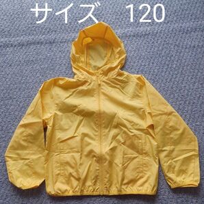 UNIQLO ポケッタブルパーカー 120