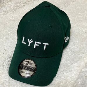 LYFT × NEW ERA キャップ 9FORTY 深緑