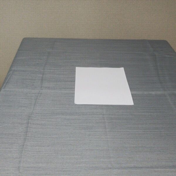 No.20カーテン生地ハギレ(1枚)幅150cm×約150cm グレー系シンプル 薄地