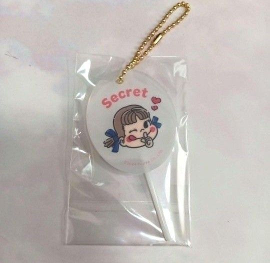 GWSALE!不二家 ペコちゃん シークレットキャンディキーホルダー 未開封品