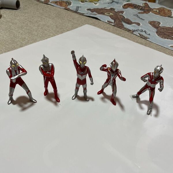 ウルトラマン フィギュア バンダイ 円谷プロ