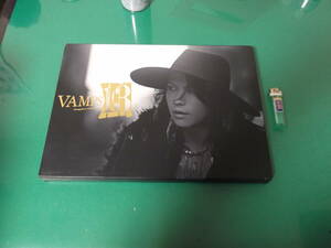 VAMPS 13 фотоальбом HYDE/L'Arc~en~Ciel