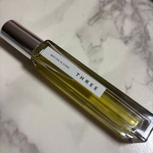 THREE エッセンシャルセンツ 00