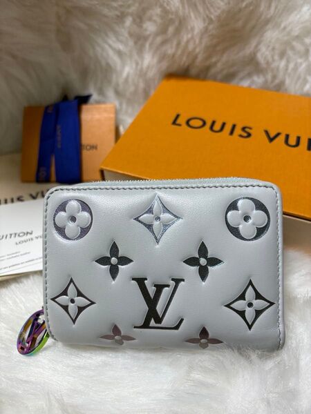 LOUIS VUITTON 2つ折り財布 クッサン ポルトフォイユ・ルー グレー 美品