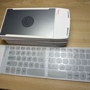■10個セット■超軽量極薄90g ワイヤレス無線Bluetoothキーボード 折り畳み keyboard 白 ホワイト White