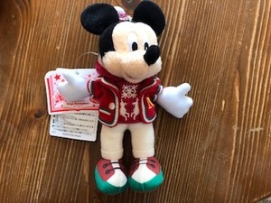 即決Ｄデ★ディズニーランド　2015クリスマス　ミッキーマウス　ぬいぐるみバッジ★新品・タグ付き　ぬいば