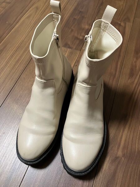 レプシィム ショートブーツ オフホワイト レザー 38
