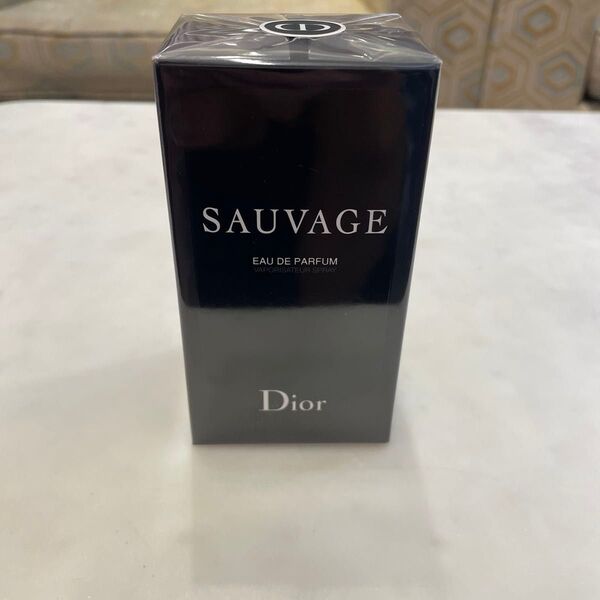 クリスチャンディオール ソヴァージュ オーデパルファム EDP SP 60ml 香水