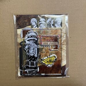 ONE PIECE ワンピース アクリルフィギュアコレクション “HEROES”