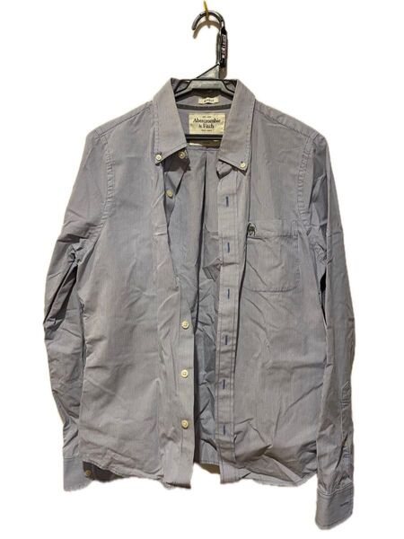 【美品】Abercrombie&Fitch アバクロ ボタンダウンシャツ ストライプ ブルー S (日本M〜Lサイズ)