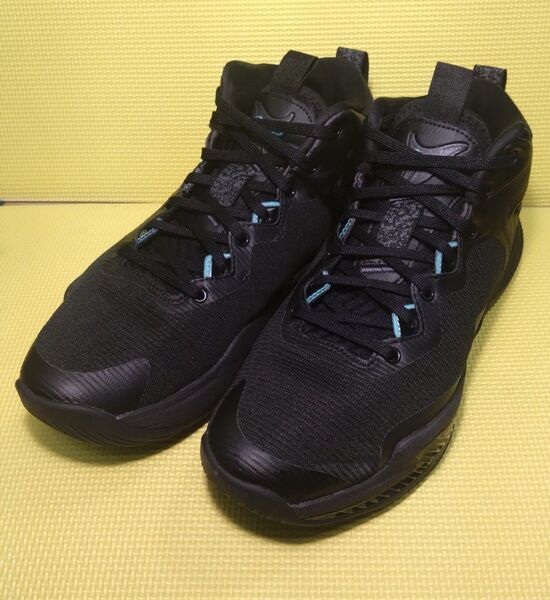 ASICS NOVASURGE 3 28cm US10 黒×黒