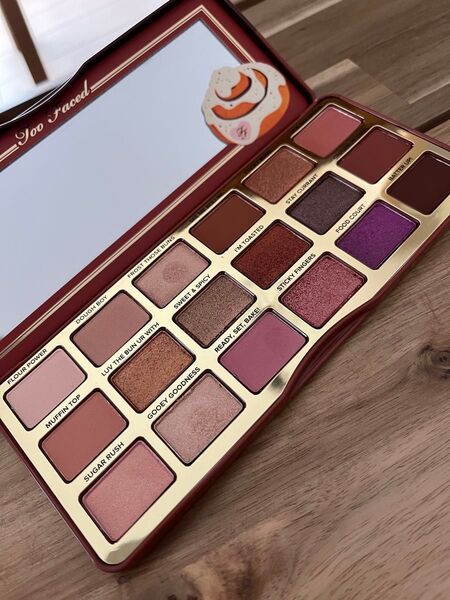 toofaced トゥーフェイスド アイシャドウ
