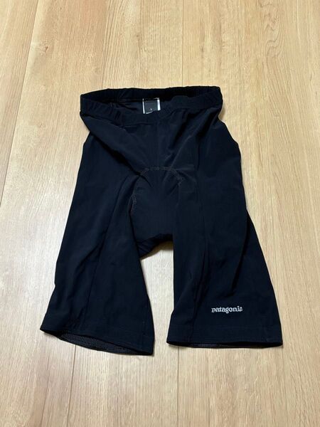 patagonia パタゴニア サイクルパンツ スパッツ パワータイツ S 黒 ブラック 自転車 パッド付き パンツ ITALY