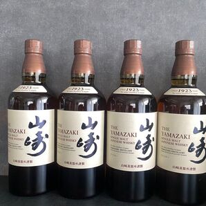 【希少】サントリーシングルモルトウイスキー《山崎》700ml 4本