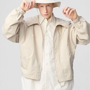 【美品】UNIQLO U ユニクロU フーデッドブルゾン ナチュラル ベージュ系 ホワイト