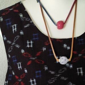 新久留米絣反物〜ベスト 後ろ前どちらでも良いかと◎ 大阪万博の海外の方へプレゼント◎ ◎ゆったりsizeかも◎お尻隠れる様な◎