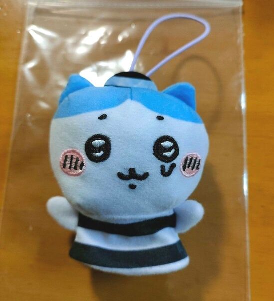 ちいかわ 指先パペット 〜捕まっちゃった!〜 ハチワレ