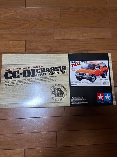 タミヤ 1/10 いすゞ ミュー CC-01
