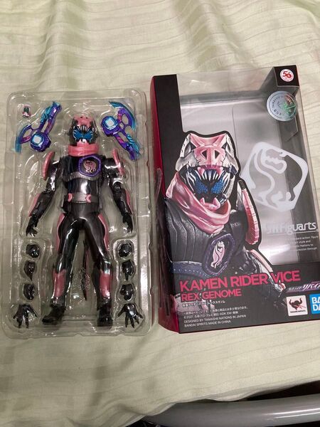TAMASHII NATIONS S.H.フィギュアーツ 仮面ライダーバイス レックスゲノム リバイス