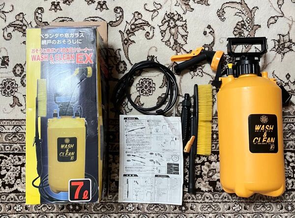 マルハチ産業 お掃除用 ハンドポンプ式水圧クリーナー ウォッシュ & クリーン EX 7L 3050191 温水も使用出来ます。