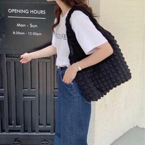 新品未使用 トートバッグ ブラック 黒 大容量 ハンドバッグ バブルポコポコ エコバッグ サブバック