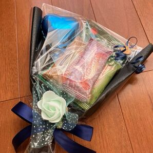 バルーンブーケ お菓子ブーケ スターバックス 離任 送別 卒業