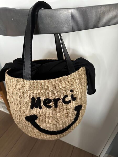 一回使用のみ 超美品 EPOCA 高級かごバッグ スマイル Merci 丸バッグ 黒布中上部 取手黒革 超丈夫 収納力有 半額以下