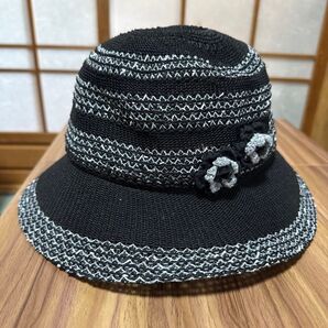 帽子 黒 花飾り