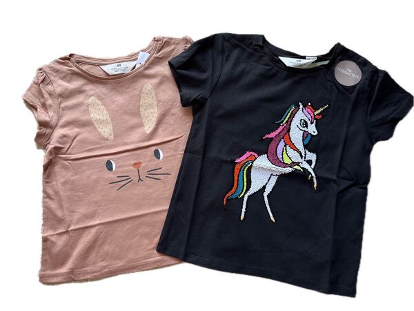 新品☆ H&M 半袖 Tシャツ 半袖Tシャツ カットソー 黒 ユニコーン スパンコール うさぎ 2枚セット 110/115