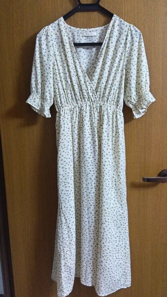 ダブルクロ−ゼットフェミニンワンピース美品 ワンピース