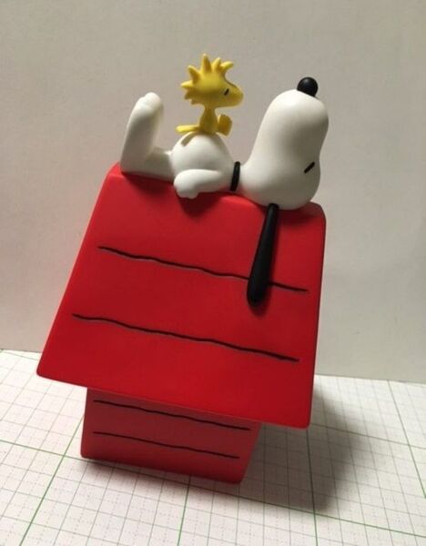 VCD PEANUTS SNOOPY ピーナッツ スヌーピー フィギュア ウッドストック メディコムトイ ドールズ 犬小屋 昼寝