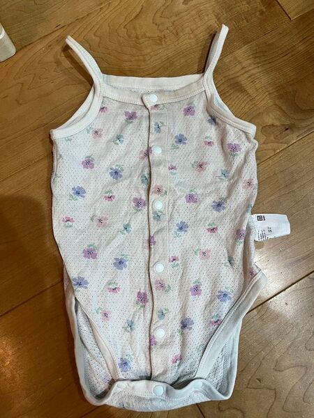 ユニクロ ベビー服 メッシュ肌着 70 花柄 果物柄
