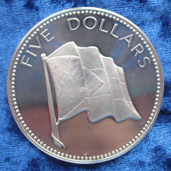 ★ バハマ 1974年 超大型5ドル銀貨