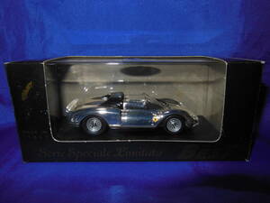 1/43　入手困難　フェラーリ　３３０　Ｐ２　シルバーメッキver.　MADE IN ITALY　FERRARI　BEST MODEL