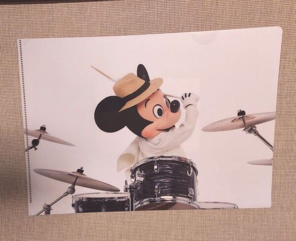 東京ディズニーリゾート イマジニングザマジック ミッキー クリアホルダー